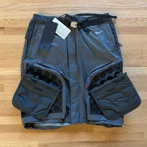 Nike WMNS ISPA Skirt Anthracite Dark Grey Black HM5010-060 NEW $250 Versatile